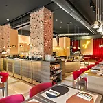 Milu Hotel 4*