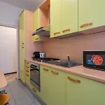 I-host - Marochetti 10 Appartement