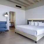 Savona 18 - Member Of Preferred & 4*