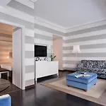 سينا دي لا فيل 4* ميلان