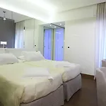 מלון Berna 4*