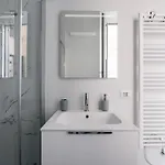 Design 4min To Metro, 15min Centrale, 25min Duomo Appartement Milaan