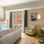 Hotel Doubletree By Hilton
