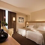 Doubletree By Hilton Hotel