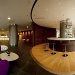 Western The Hub Hotel