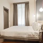 Montenapoleone 4*