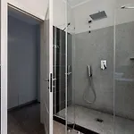 Montenapoleone 4*