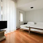 Vip's Milan
