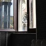 Babila & Bistrot Hostel *