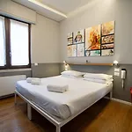 Babila & Bistrot Hostel *