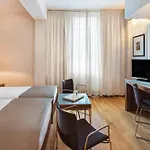 星际安德森酒店 4*