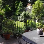 Frühstückspension Teodora 3*