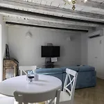 شقة Italianway Easy - Meravigli 18 *