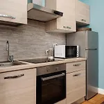 Apartment Classbnb - Luxurious And Spacious 5-bedroom And 5-bath Apartment, Just 3 Minutes From Station Metro, M2 M3 Yellow Lines