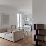 Luminoso Trilocale Con Ampio Terrazzo - Mirable Pm Mediolan