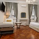 Apartment Classbnb - Luxurious And Spacious 5-bedroom And 5-bath Apartment, Just 3 Minutes From Station Metro, M2 M3 Yellow Lines Mailand