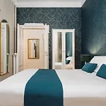 Classbnb - Luxurious And Spacious 5-bedroom And 5-bath Apartment, Just 3 Minutes From Station Metro, M2 M3 Yellow Lines * Mailand