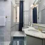 Classbnb - Luxurious And Spacious 5-bedroom And 5-bath Apartment, Just 3 Minutes From Station Metro, M2 M3 Yellow Lines Apartment