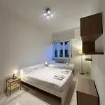 Carcano Urban Flat شقة ميلان