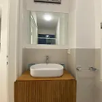 Lodovica Milano-metro M4-navigli-bocconi Apartment *