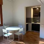 Design - One Bedroom Apartment *