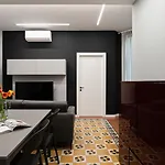 Italianway Comfort - Monte Nevoso 8 Milão