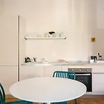 Apartman Modern Gem In Milánó