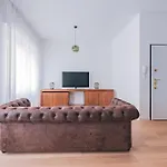 アパートホテル Sempione11suites 4*