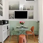 Cozy - Panoramic Terrace Apartment