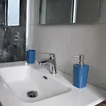 El Mee Canton Apartament *