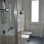 Apartament El Mee Canton Mediolan
