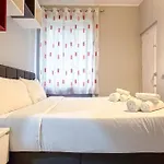 Family 2br With Balcony, Near Metro