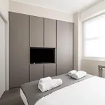 Dhome Pantano - Velasca Tower * Milan