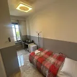 艾美酒店 *