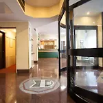 Desenzano Апарт-отель