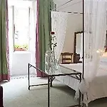 أنتيكا لوكاندا داي ميركانتي فندق 4*