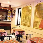 Vienna 3* Milan