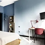 Hostel New Generation Navigli *