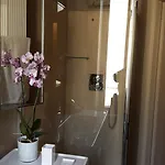 Bronzino House 3* מילאנו