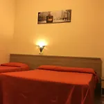 Bovisa House Private بيت ضيافة