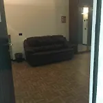 Bovisa House Private بيت ضيافة