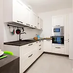 Appartement Fiera Flat With Garage
