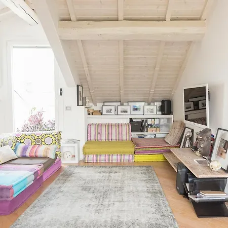 Plum Guide - Chalet Milão