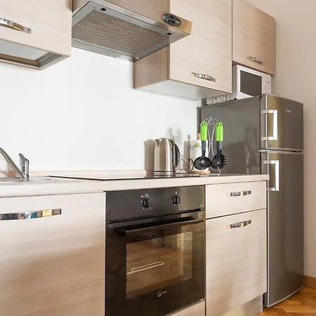 Apartment Plum Guide - Parsonage