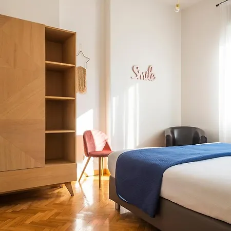Plum Guide - Parsonage Milan