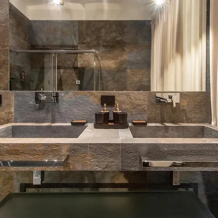 Vivilo With Private Pool-foresteria شقة *
