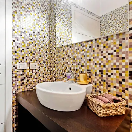 דירה Rentopolis Broletto 39 *