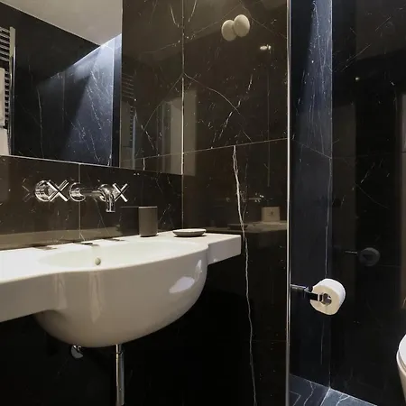 Elegant Urban Retreat In The Heart Of - Brera