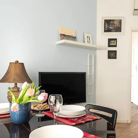 Navigli 4 Pax - One Bedroom Aparthotel-ac-wifi * Милан