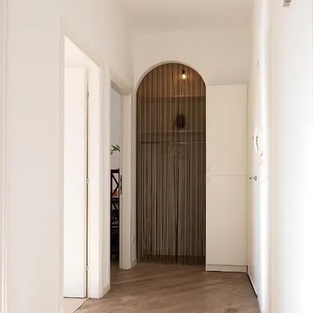 Апартаменты Navigli 4 Pax - One Bedroom Aparthotel-ac-wifi *